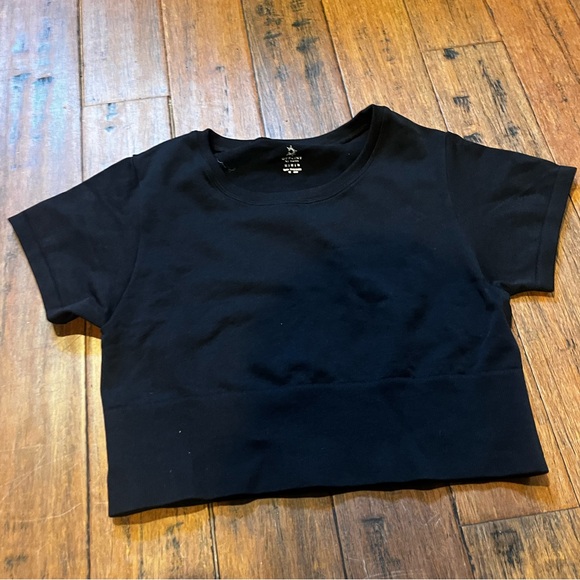 Offline by Aerie Cropped Activewear Bundle - Picture 5 of 8